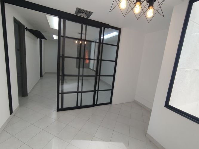 Oficina en Arriendo en El Poblado, Medellín - Miniatura 5
