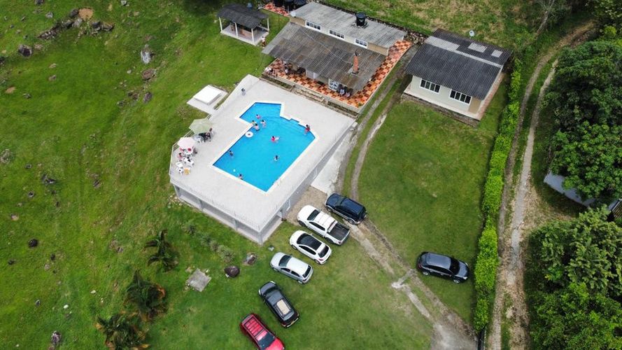 Finca en  Venta en El colegio - Imagen 1