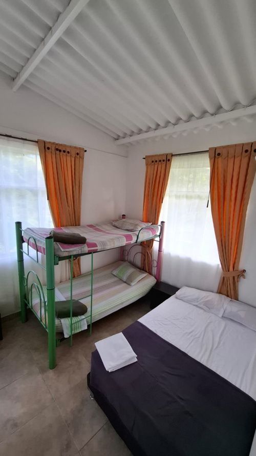 Finca en  Venta en El colegio - Miniatura 18