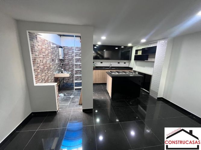 Casa en Arriendo en Rodeo Alto, Medellín - Miniatura 4