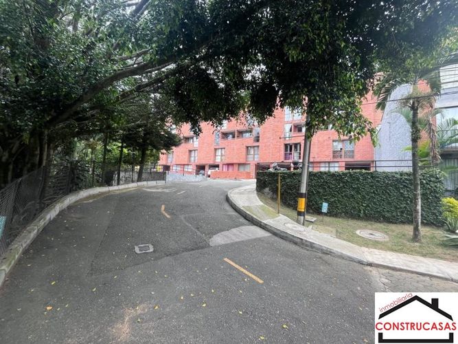 Casa en Arriendo en Rodeo Alto, Medellín - Miniatura 13