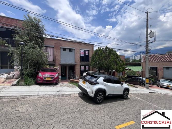 Casa en Arriendo en Rodeo Alto, Medellín - Miniatura 22