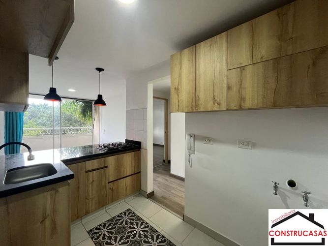 Apartaestudio en Arriendo en Laureles, Medellín - Miniatura 3