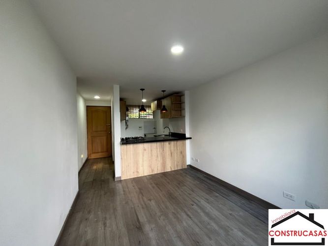 Apartaestudio en Arriendo en Laureles, Medellín - Miniatura 5