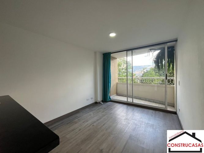 Apartaestudio en Arriendo en Laureles, Medellín - Miniatura 6