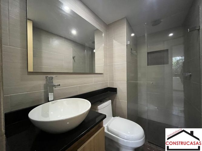Apartaestudio en Arriendo en Laureles, Medellín - Miniatura 11