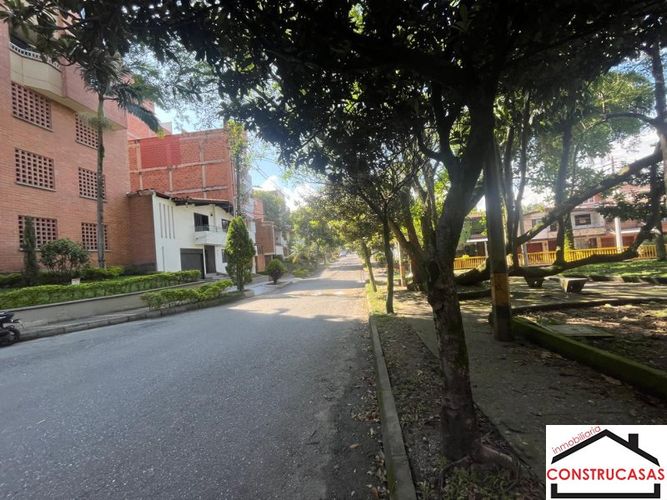 Apartaestudio en Arriendo en Laureles, Medellín - Miniatura 19