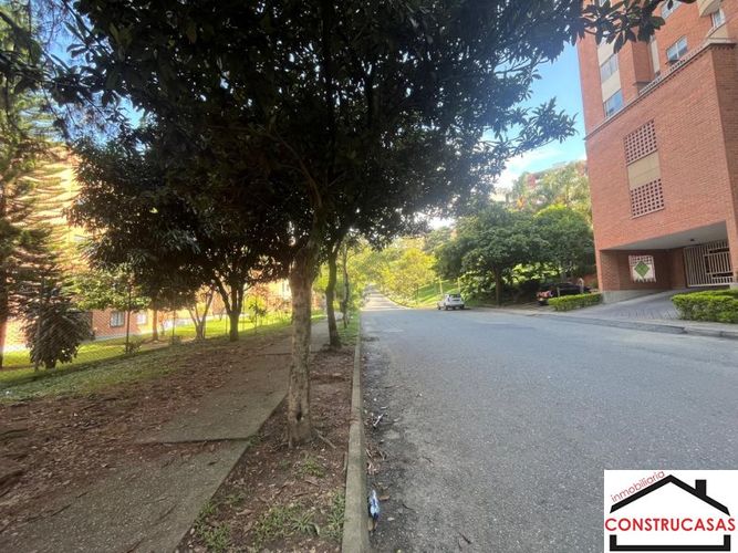 Apartaestudio en Arriendo en Laureles, Medellín - Miniatura 20
