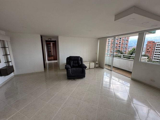 Apartamento en Arriendo en Loma de los bernal, Medellín - Miniatura 6