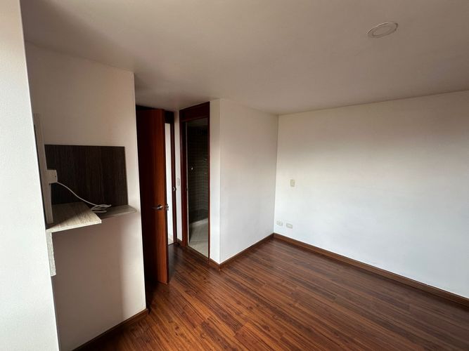 Apartamento en Arriendo en Loma de los bernal, Medellín - Miniatura 10