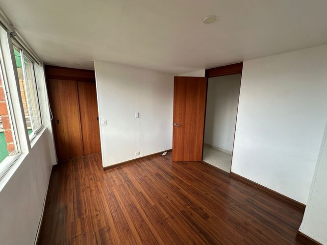 Apartamento en Arriendo en Loma de los bernal, Medellín - Miniatura 11