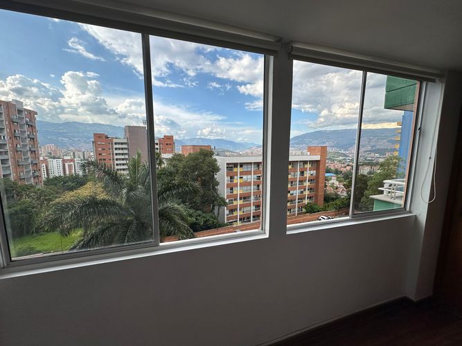Apartamento en Arriendo en Loma de los bernal, Medellín - Miniatura 17