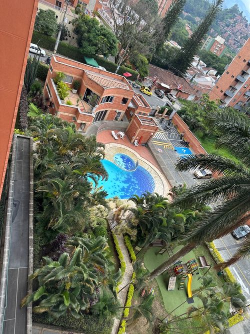 Apartamento en Arriendo en Loma de los bernal, Medellín - Miniatura 23