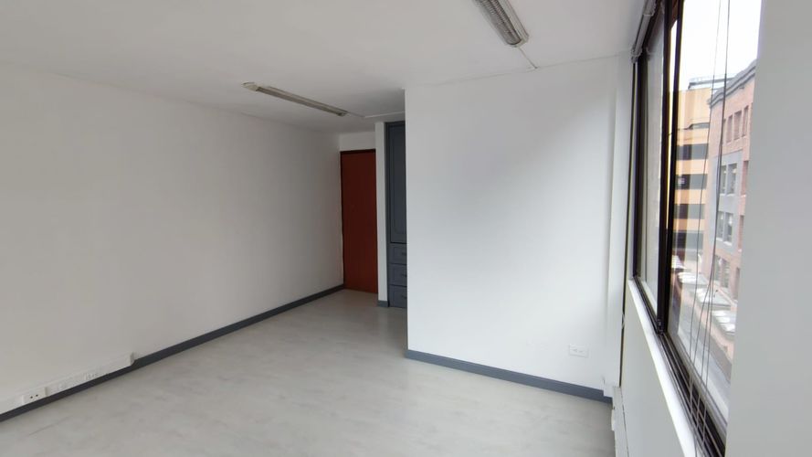 Oficina en Arriendo en Zona chapinero, Bogotá - Miniatura 4