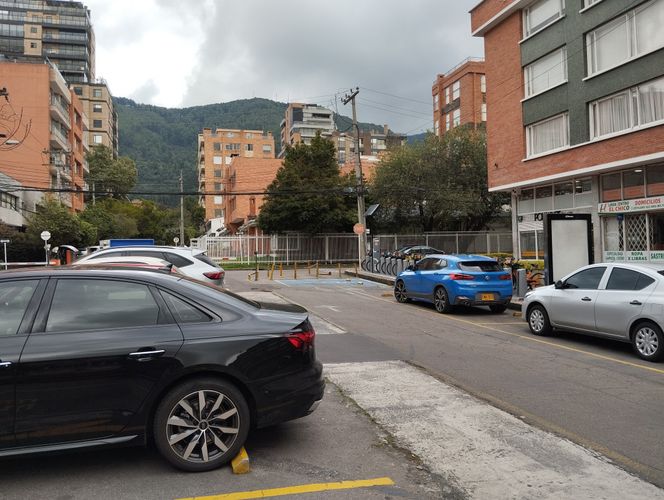 Oficina en  Venta en Chico norte, Bogotá - Miniatura 2