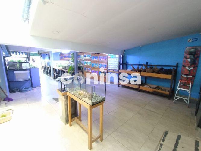 Local en  Arriendo en El Poblado, Medellín - Miniatura 2