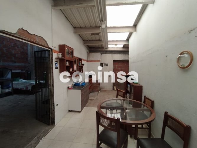 Local en  Arriendo en El Poblado, Medellín - Miniatura 4