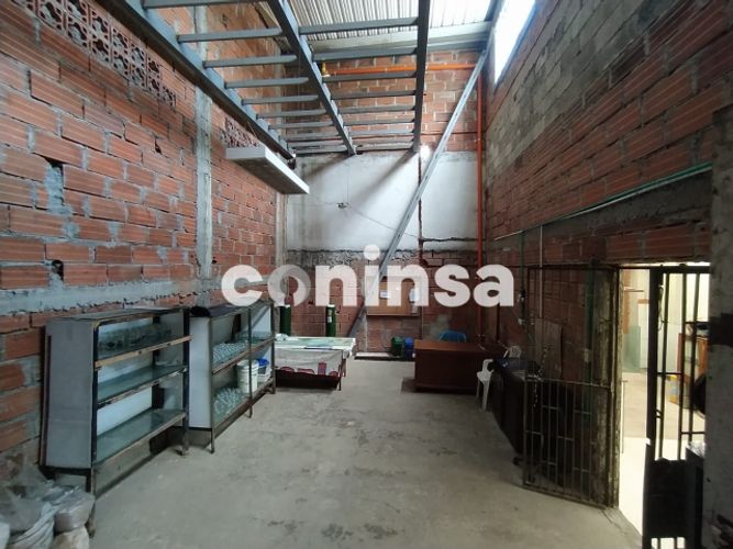 Local en  Arriendo en El Poblado, Medellín - Miniatura 9