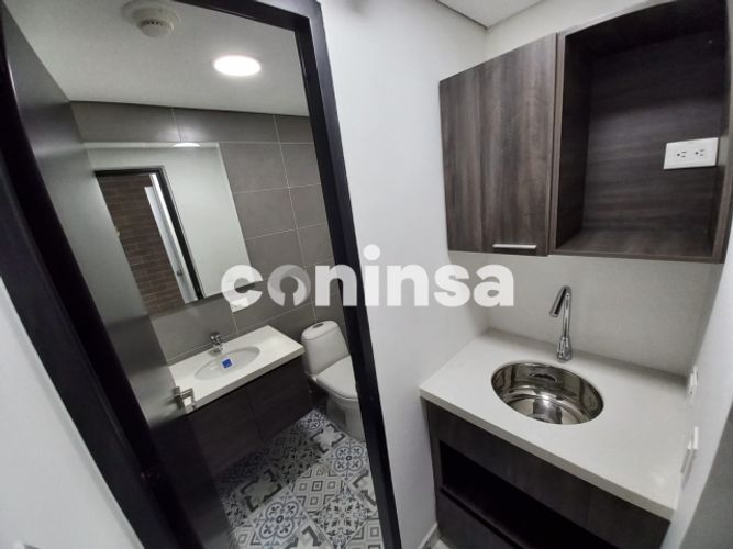 Oficina en Arriendo en La candelaria, Medellín - Miniatura 5