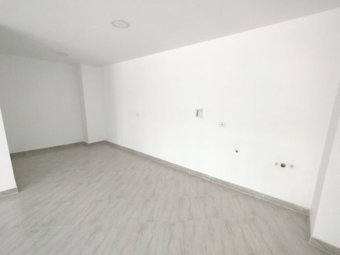 Local en Arriendo en Parque de Caldas, Caldas - Miniatura 5