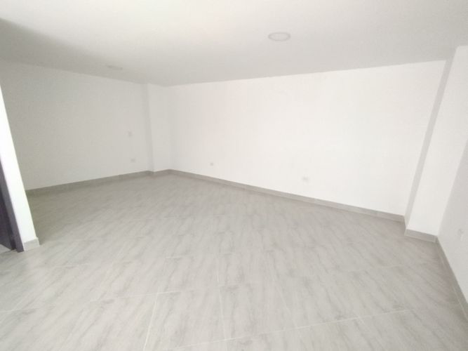 Local en Arriendo en Parque de Caldas, Caldas - Miniatura 8