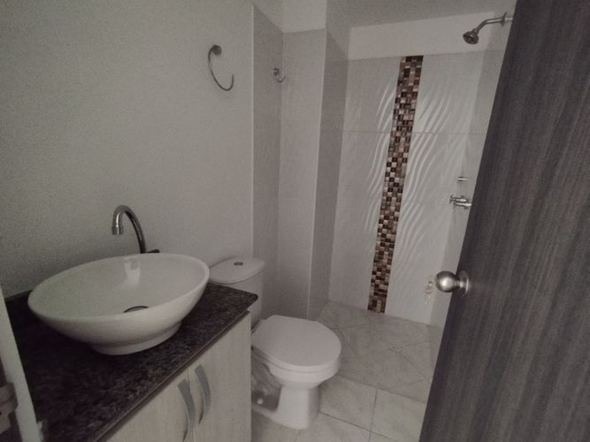 Local en Arriendo en Parque de Caldas, Caldas - Miniatura 9