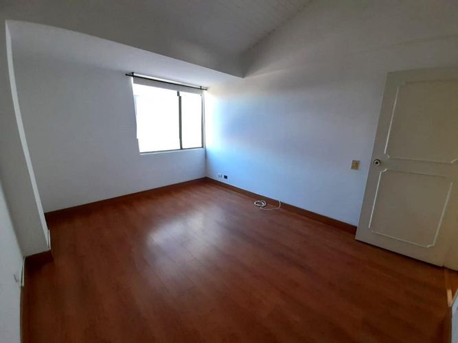 Apartamento en Venta en Santa Barbara, Bogotá - Miniatura 18