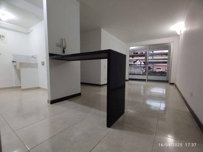 Apartamento en Arriendo en La hacienda, Cali - Miniatura 3