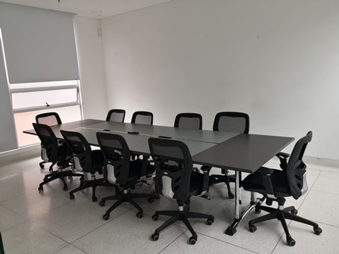 Edificio en Venta en Usaquen, Bogotá - Miniatura 2