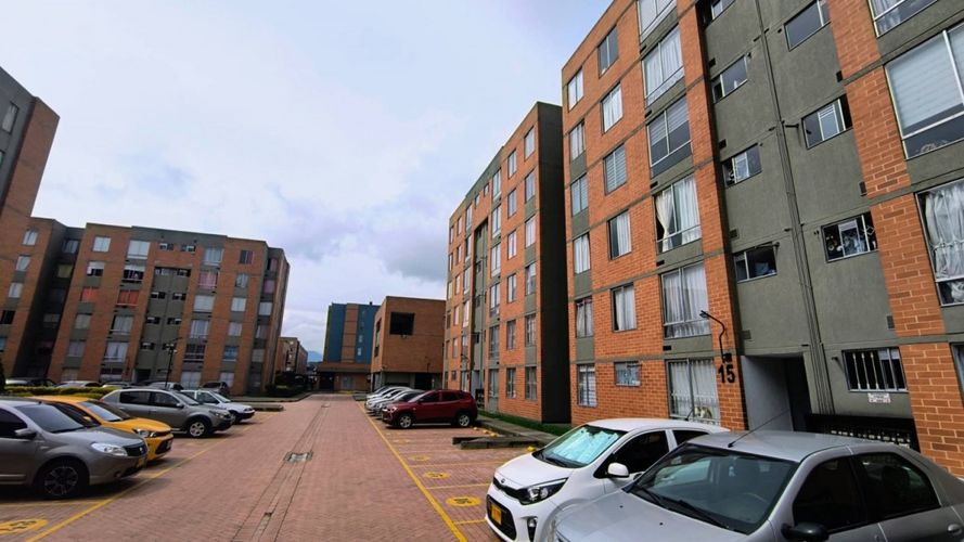 Apartamento en Venta en Ciudad Tintal, Bogotá - Miniatura 2