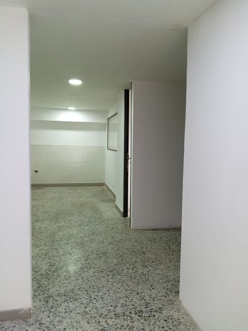 Local en Arriendo en Santa Maria del Lago, Bogotá - Miniatura 9