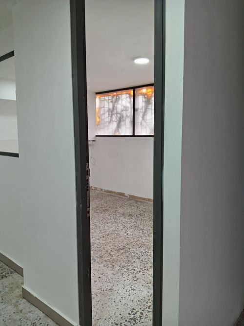 Local en Arriendo en Santa Maria del Lago, Bogotá - Miniatura 15