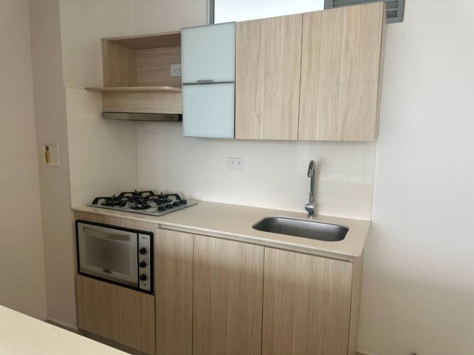 Apartamento en Arriendo en Altos del poblado, Medellín - Miniatura 2