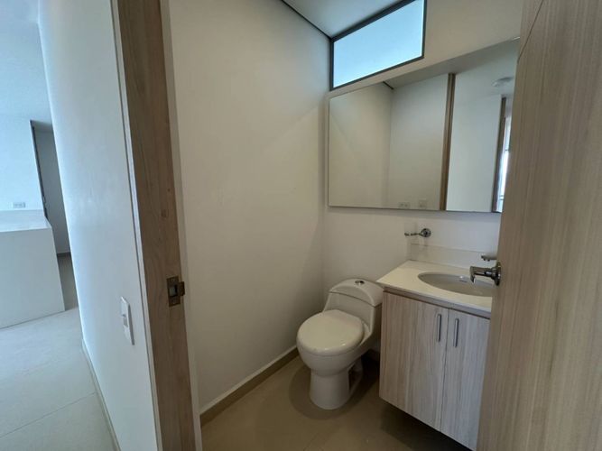 Apartamento en Arriendo en Altos del poblado, Medellín - Miniatura 8