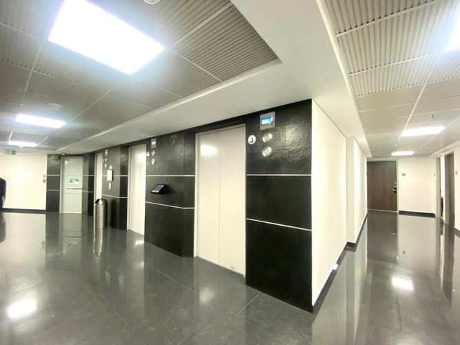 Oficina en Venta en Santa Barbara, Bogotá - Miniatura 4