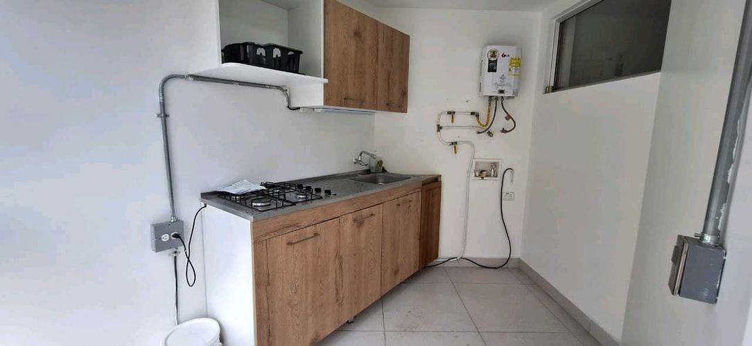 Apartaestudio en  Arriendo en Laureles, Medellín - Miniatura 8