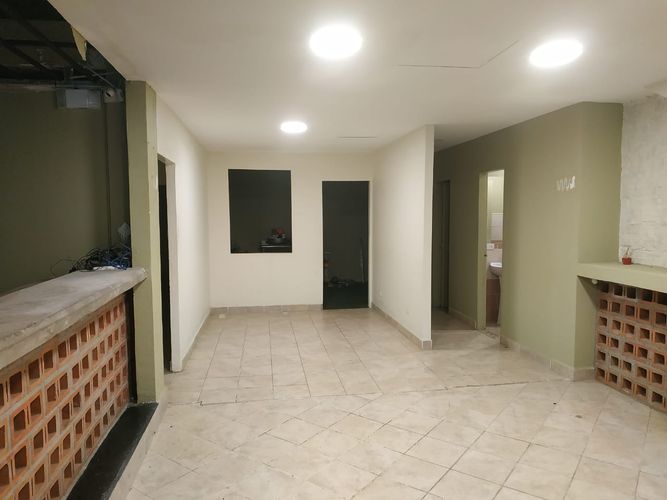 Local en Arriendo en Laureles, Medellín - Miniatura 3