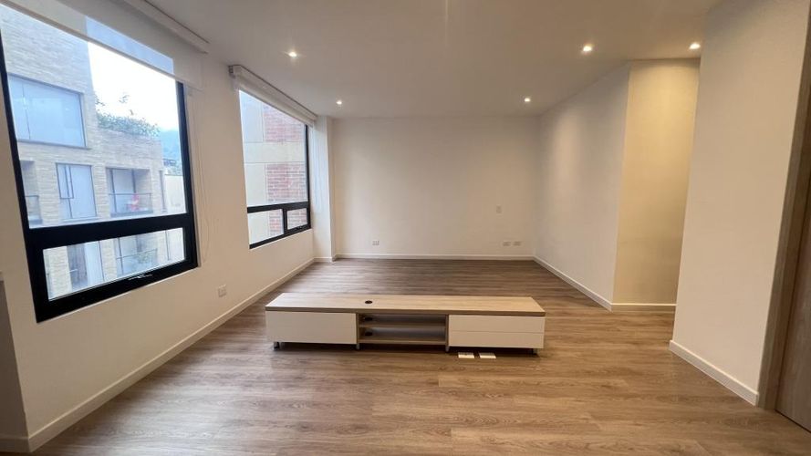 Apartaestudio en  Venta en Usaquen, Bogotá - Miniatura 3