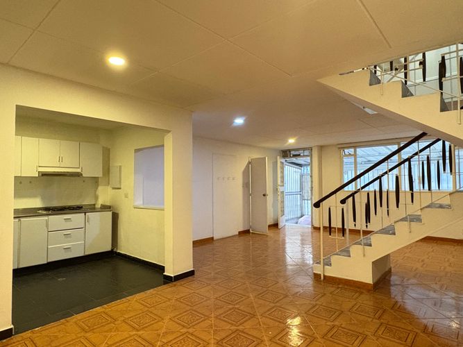 Casa en Arriendo en Normandia, Bogotá - Miniatura 4
