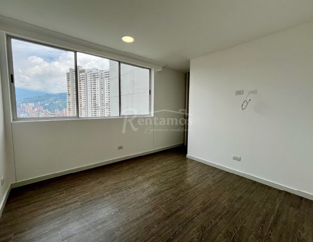 Apartamento en Venta en Suramérica, Itaguí - Miniatura 16