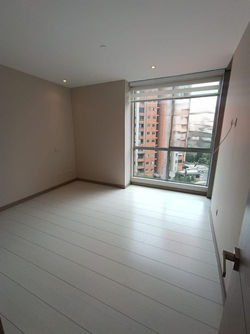 Apartamento en Arriendo en Loma del Esmeraldal, Envigado - Miniatura 10
