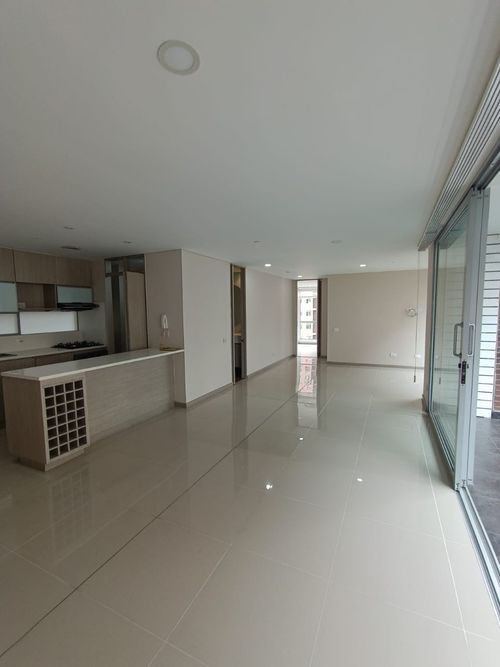 Apartamento en Arriendo en Loma del Esmeraldal, Envigado - Miniatura 14
