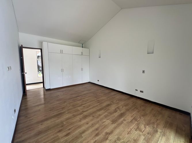 Finca en Arriendo en Escobero, Envigado - Miniatura 6