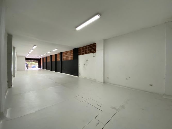 Local en Arriendo en Villa hermosa, Itaguí - Miniatura 6