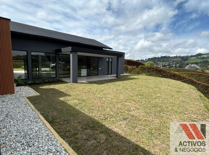 Casa en  Venta en Zona centro, Envigado - Miniatura 2