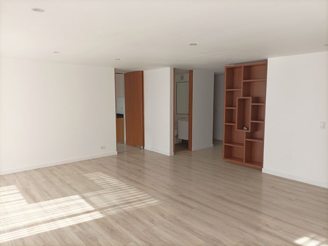 Apartamento en Arriendo en Santa barbara occidental, Bogotá - Miniatura 6