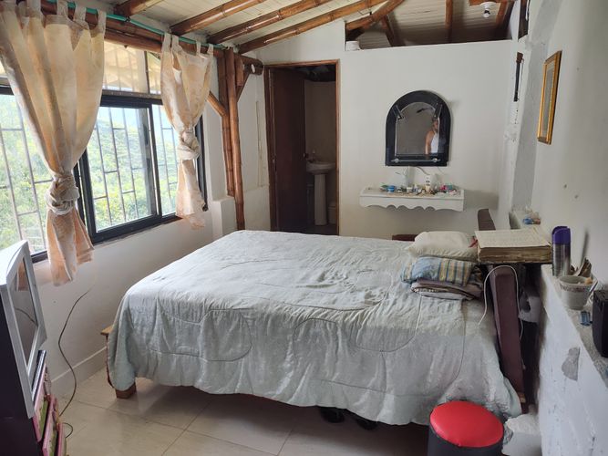 Finca en Arriendo en Cocorna - Miniatura 10