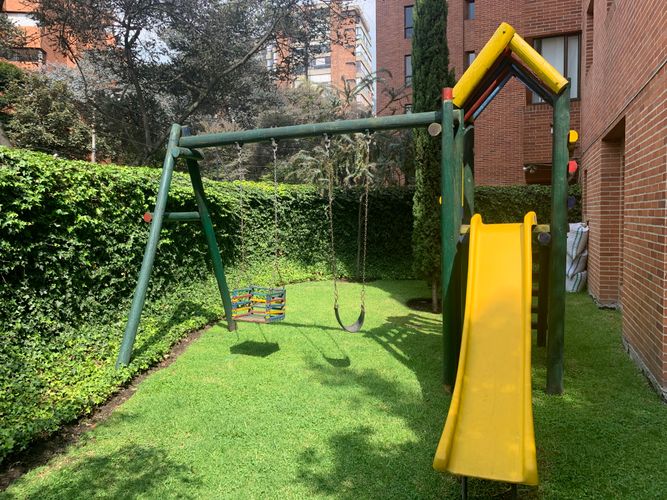 Apartamento en Arriendo en Los rosales, Bogotá - Miniatura 4