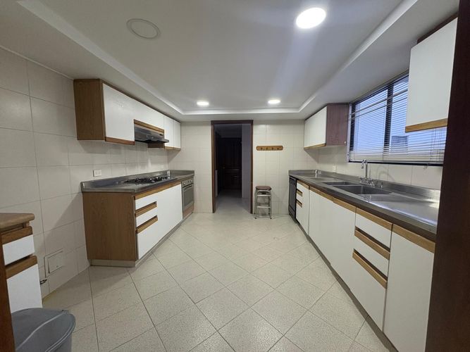 Apartamento en Arriendo en Los rosales, Bogotá - Miniatura 28