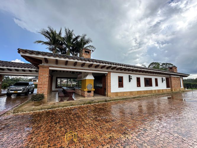 Casa en Arriendo en Llano Grande, Rionegro - Miniatura 11